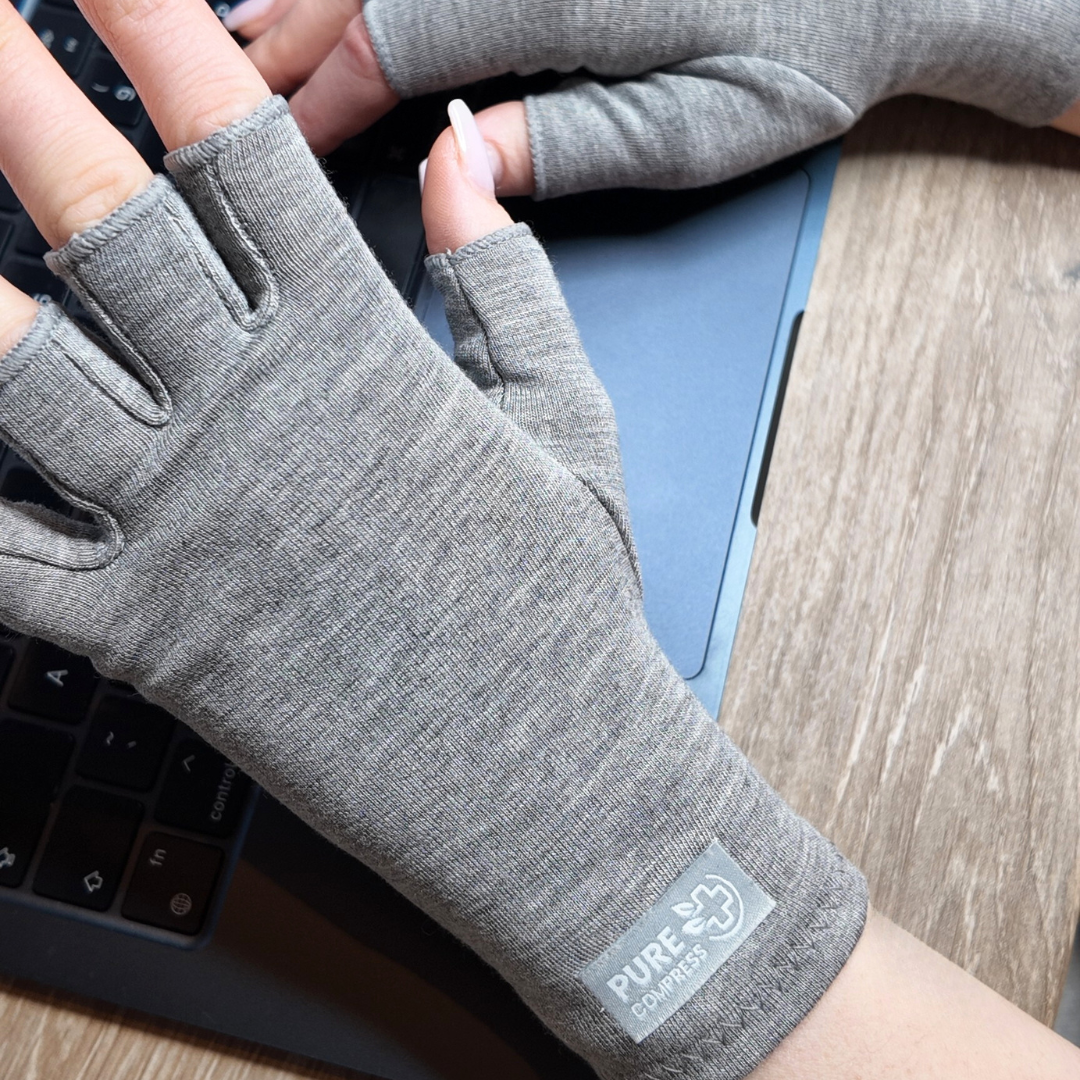 Premium Bamboo Compression Gloves